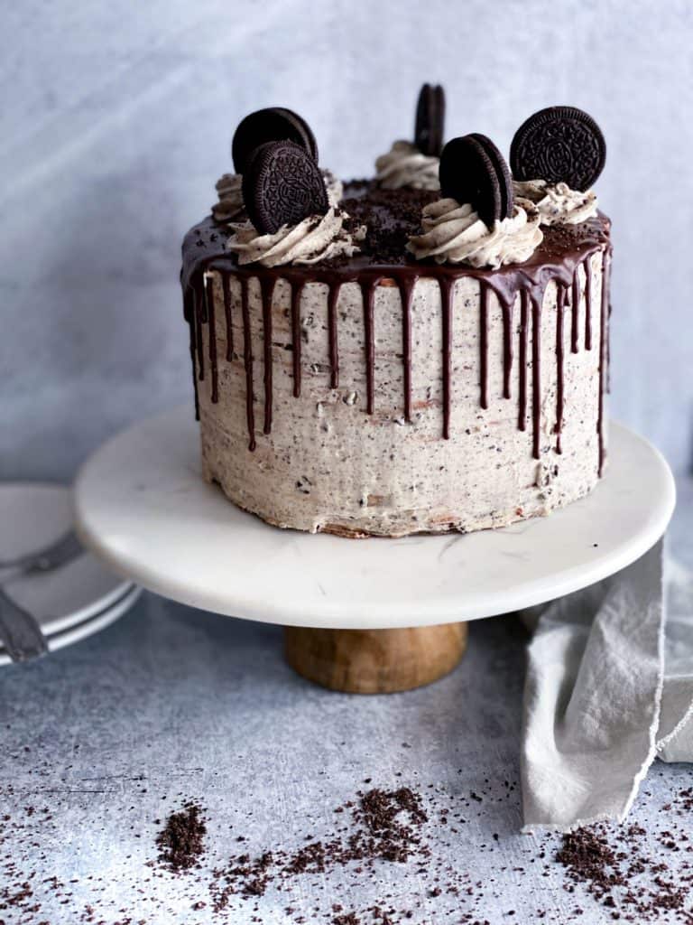 Cookies and Cream Cake - Stephanies Sweet Treats