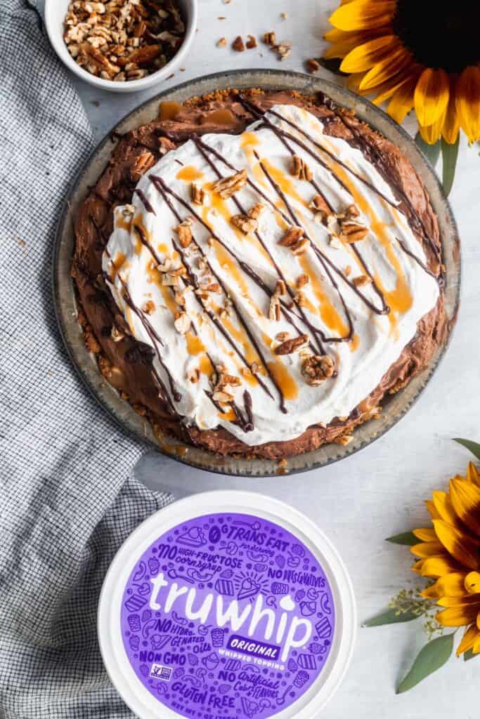 No bake turtle pie topped with chocolate.