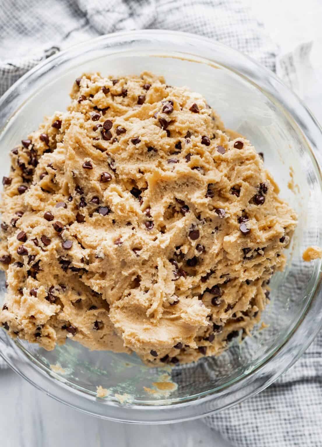 Peanut Butter Chocolate Chip Cookies | Stephanie's Sweet Treats | Stepha