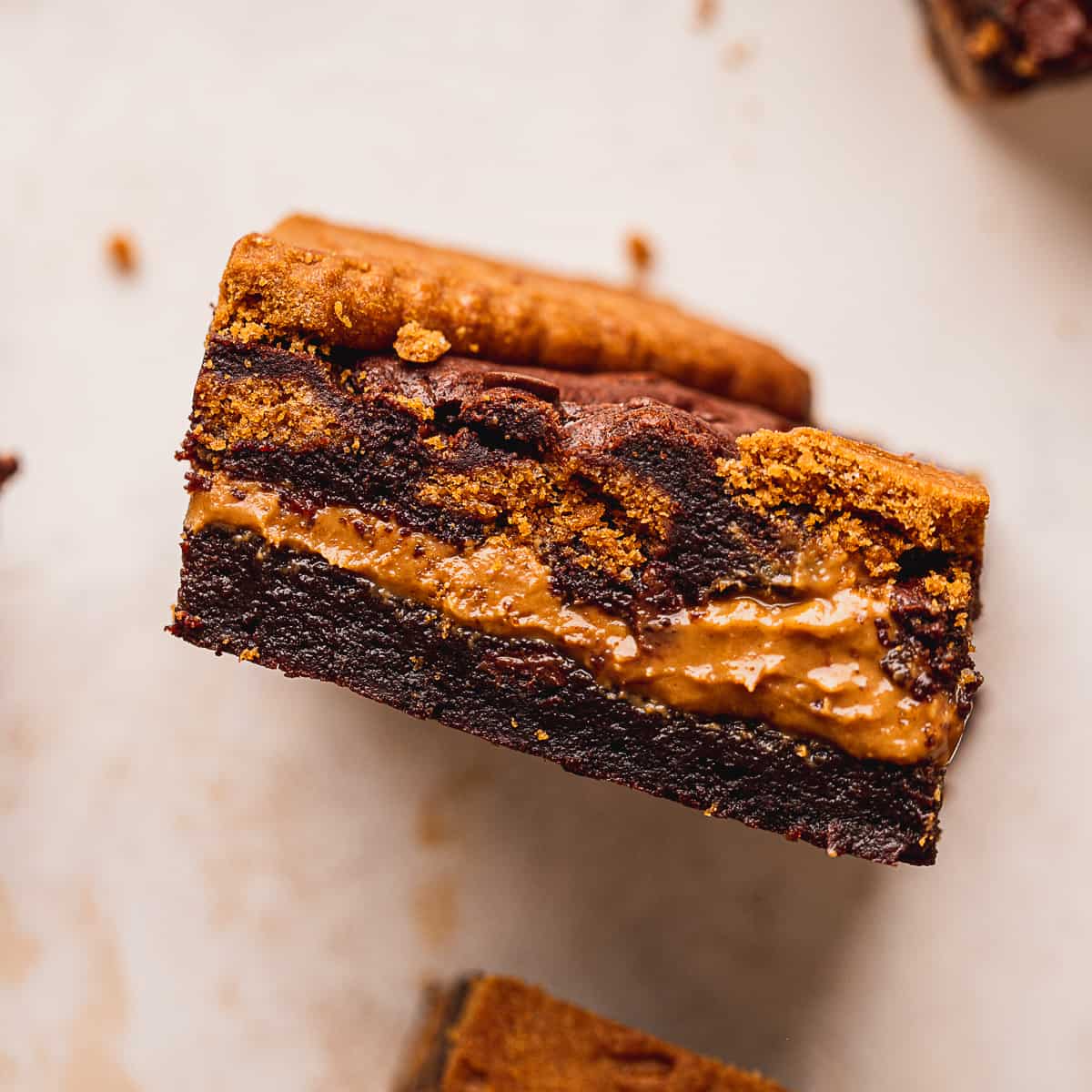 Fudgy Lotus Biscoff Brownies (One Bowl) - Rich And Delish