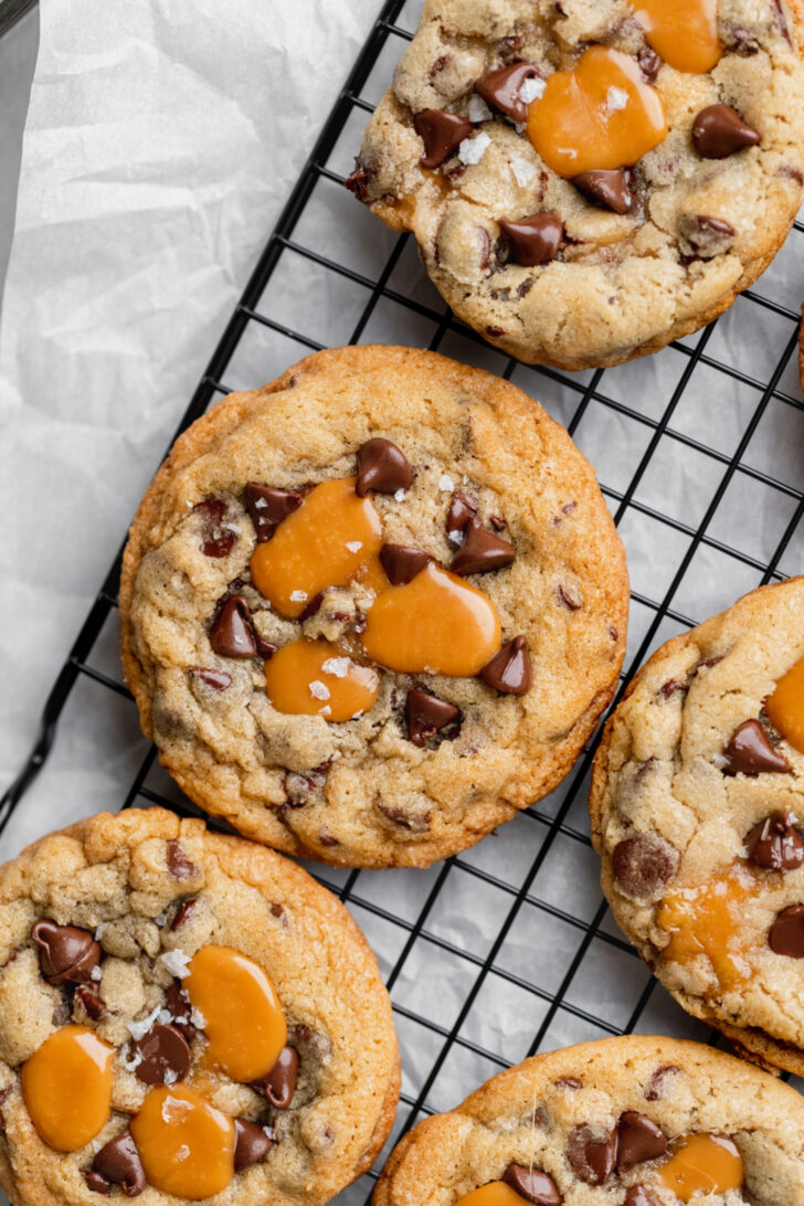 Top view of cookies.