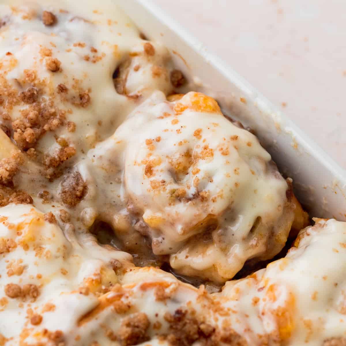 Peach Cobbler Cinnamon Rolls-image
