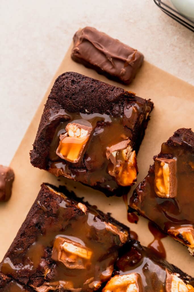 Close up of one Snickers brownie.