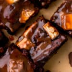 Close up of Snickers brownie side piece.
