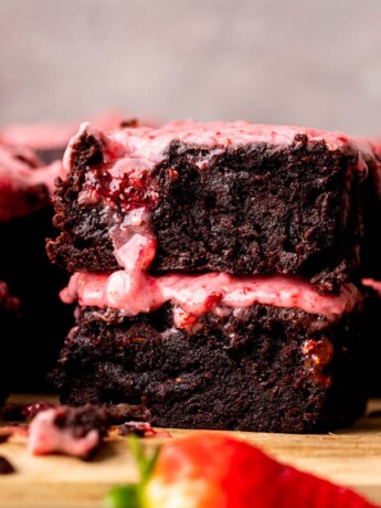 Stack of two strawberry brownies.