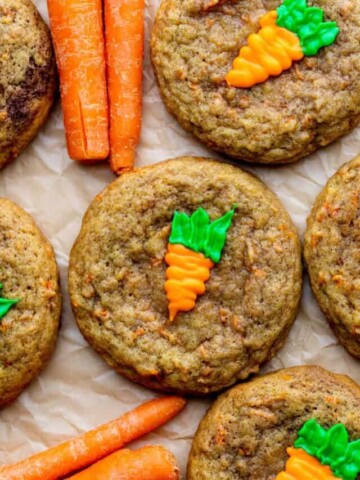 Top view of carrot cake cookies.