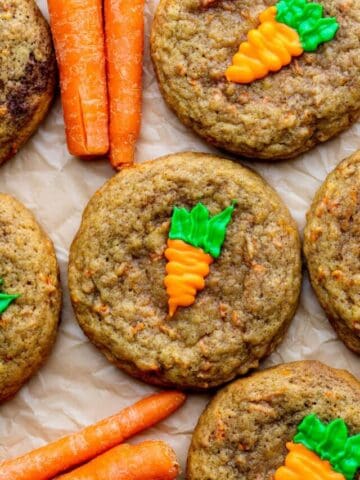Top view of carrot cake cookies.
