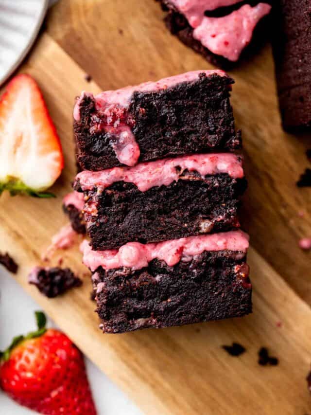 Ultimate Strawberry Fudge Brownies - Stephanie's Sweet Treats