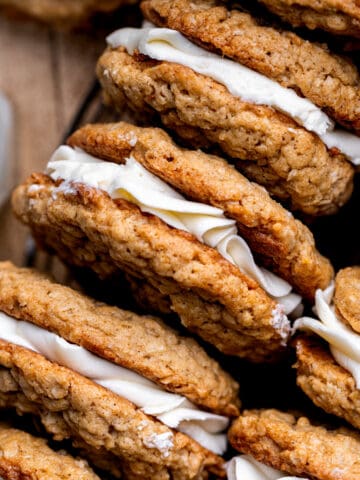 Close up of oatmeal cream pies on its side.