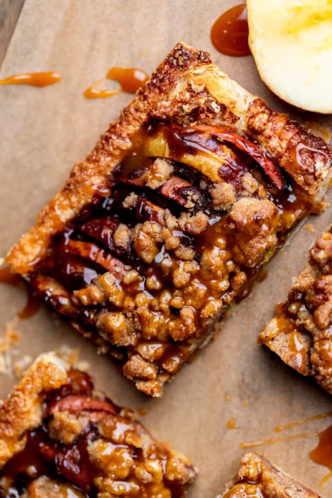 One slice of the puff pastry apple tart.