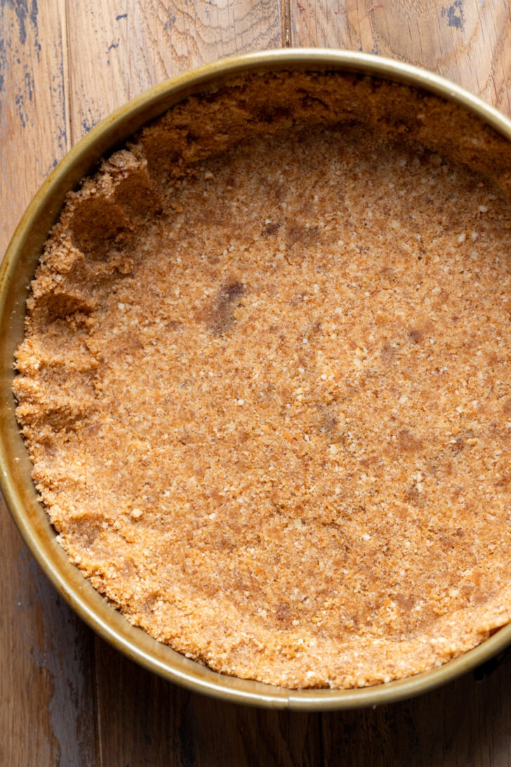 Nilla wafer crust in a pan.