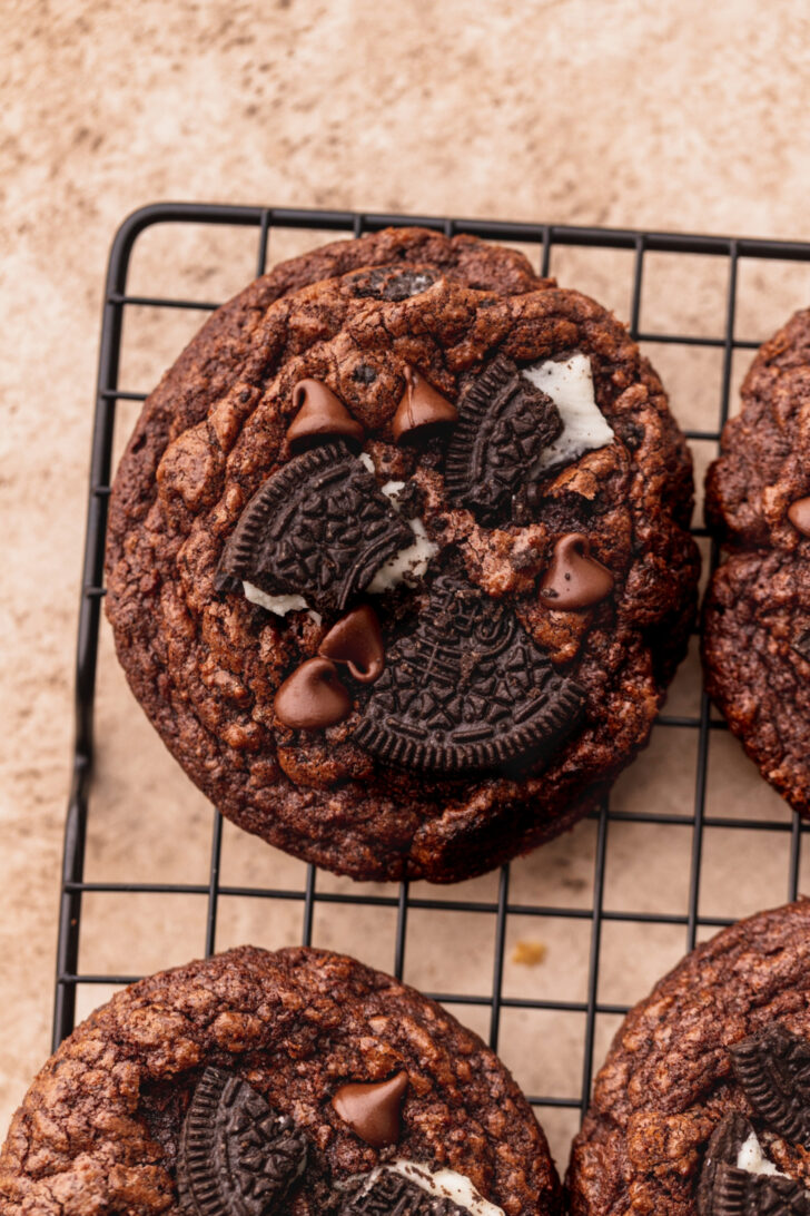 Top view of oreo brownie cookies.