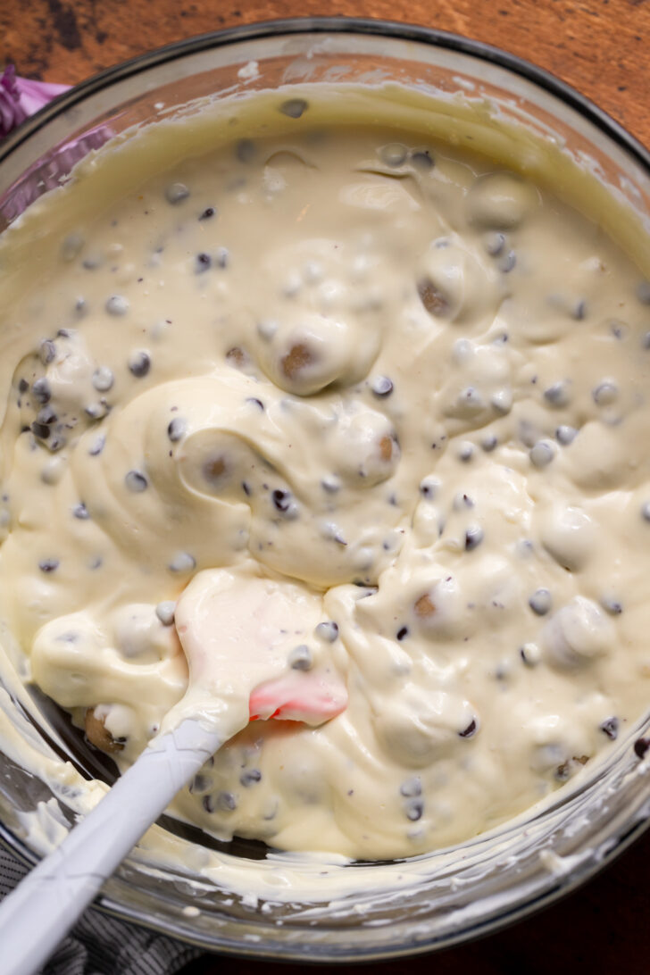 Cheesecake batter in a bowl.