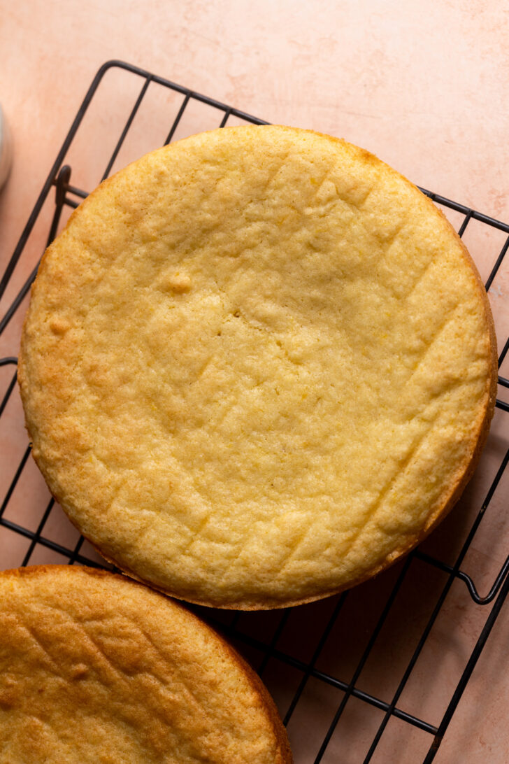 Baked cake on a wire rack.