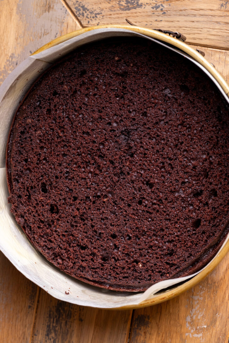 Cake in the pan.