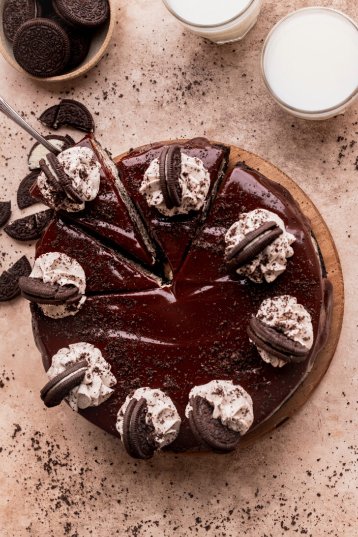 Top view of decorated cheesecake.