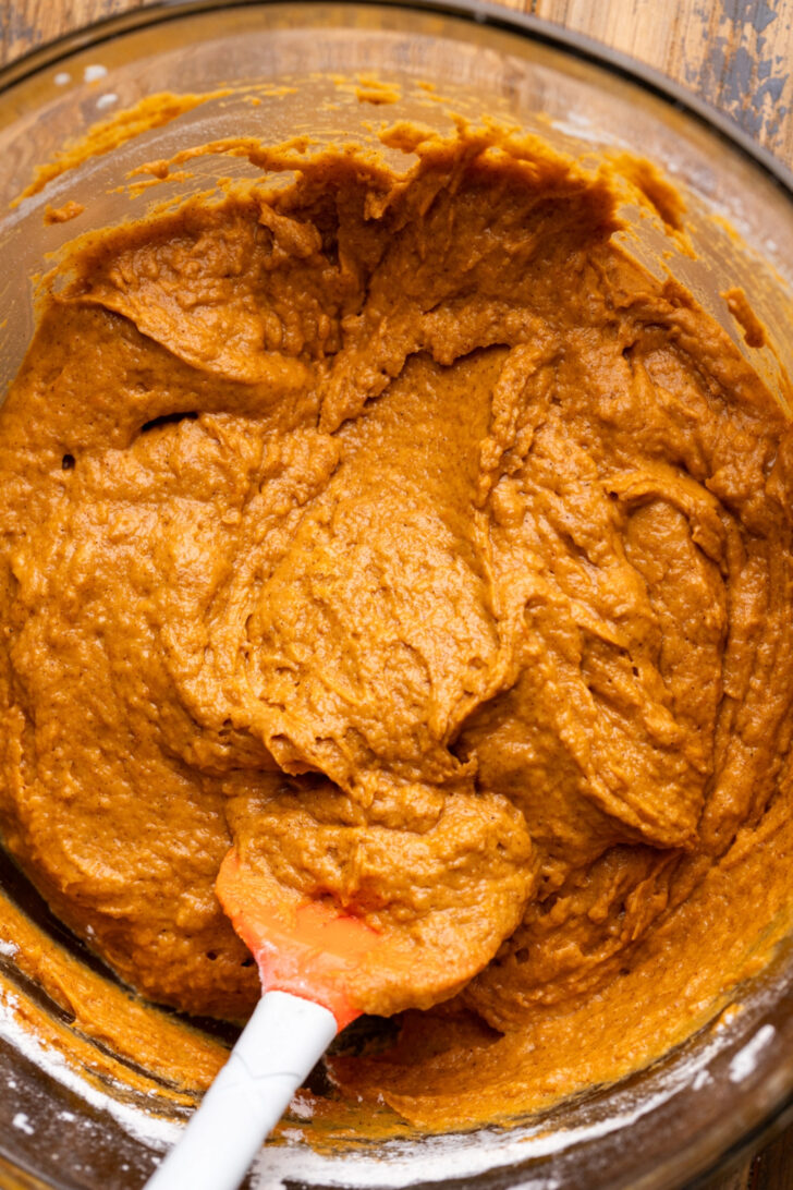 Pumpkin batter in a bowl.
