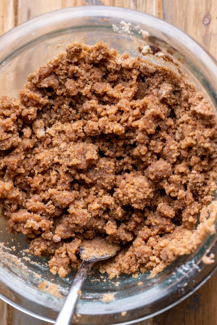 Cinnamon crumble in a bowl.