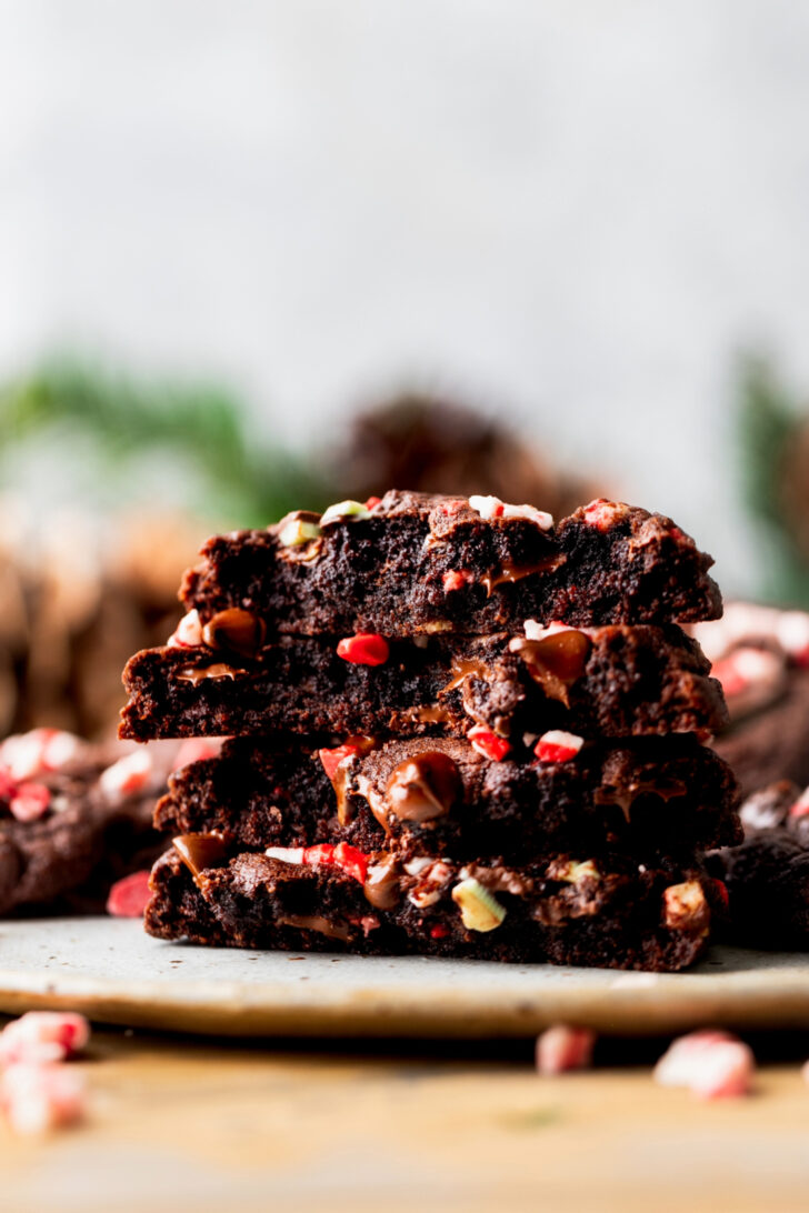 Stack of two cookies split in half.
