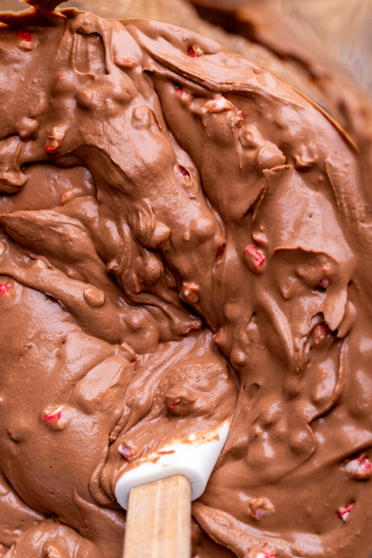 Cheesecake batter in a bowl.