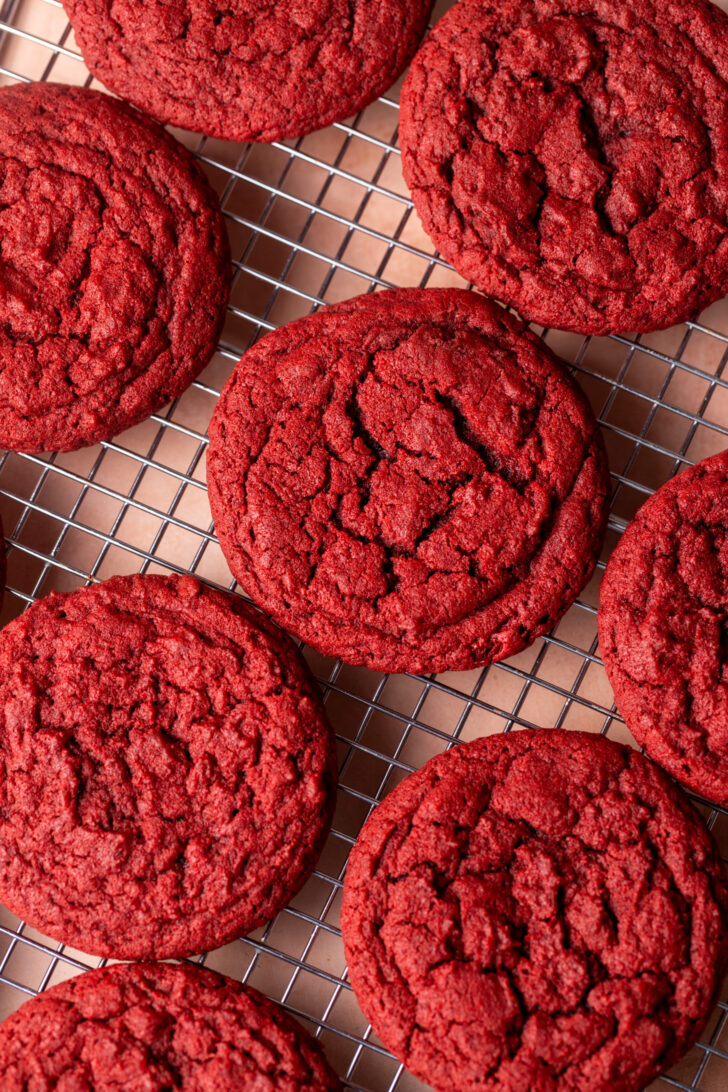 Top view of baked cookies on a wire rack.