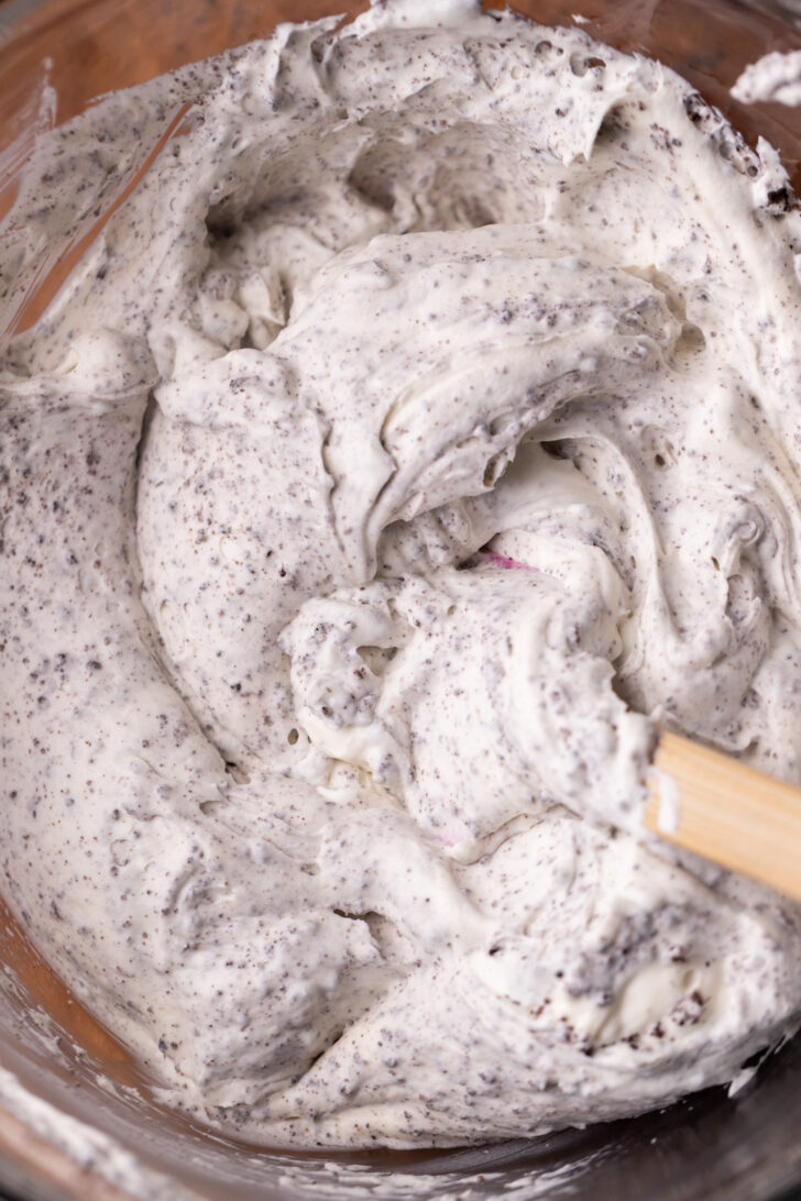 Oreo whipped cream cheese in a bowl.