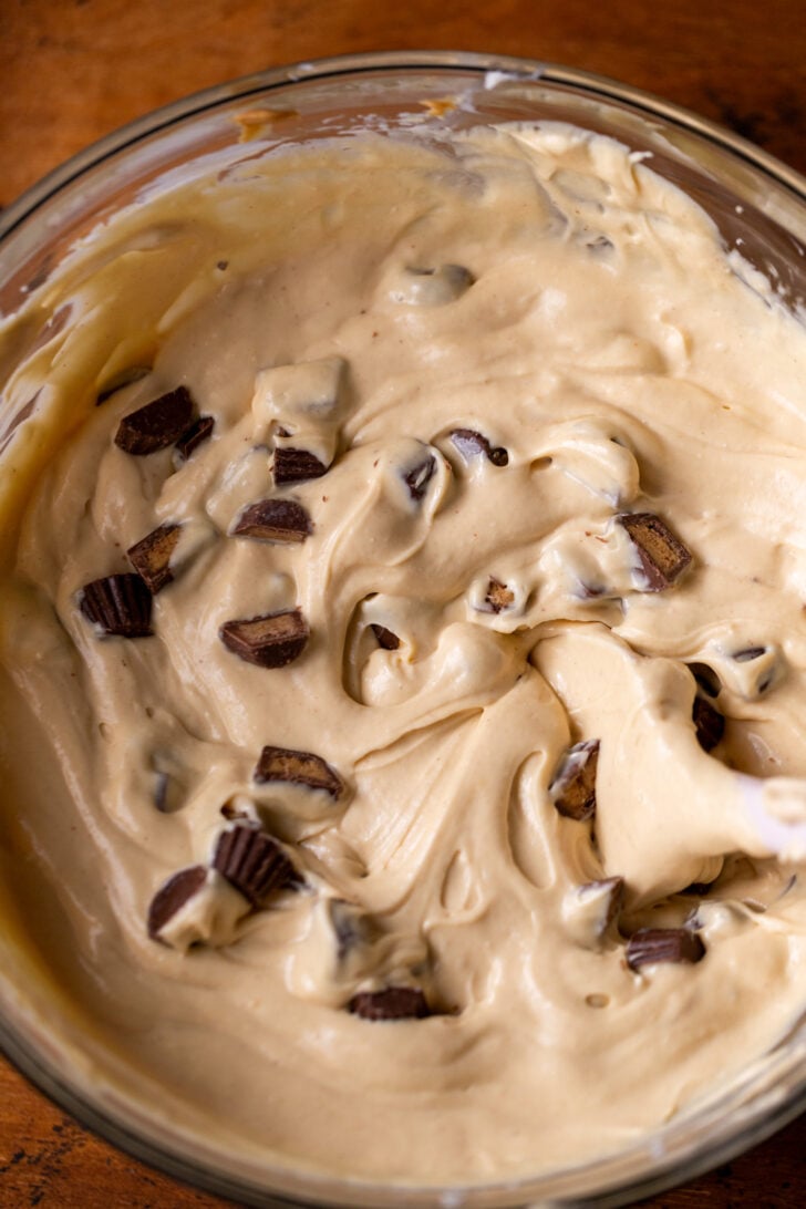 Cheesecake batter in a bowl.