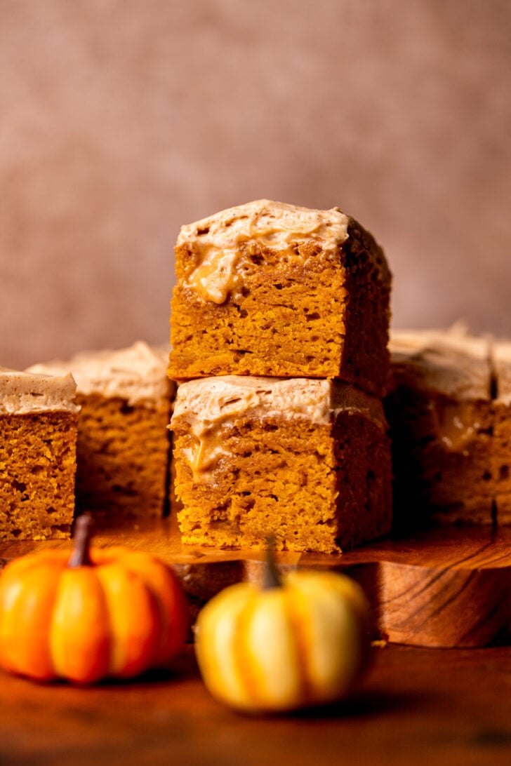 Stack of two pieces of cake.