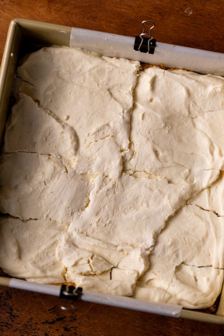 Cheesecake filling in the pan.
