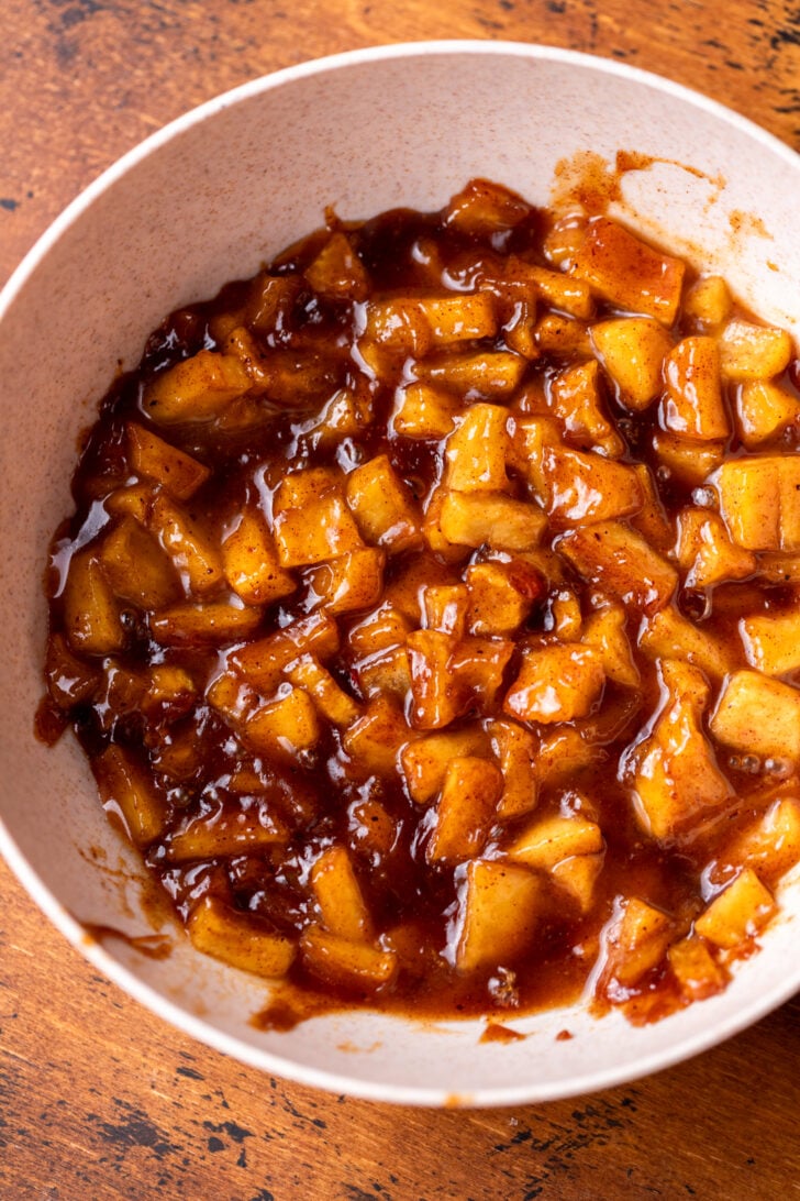 Apple pie filling in a bowl.